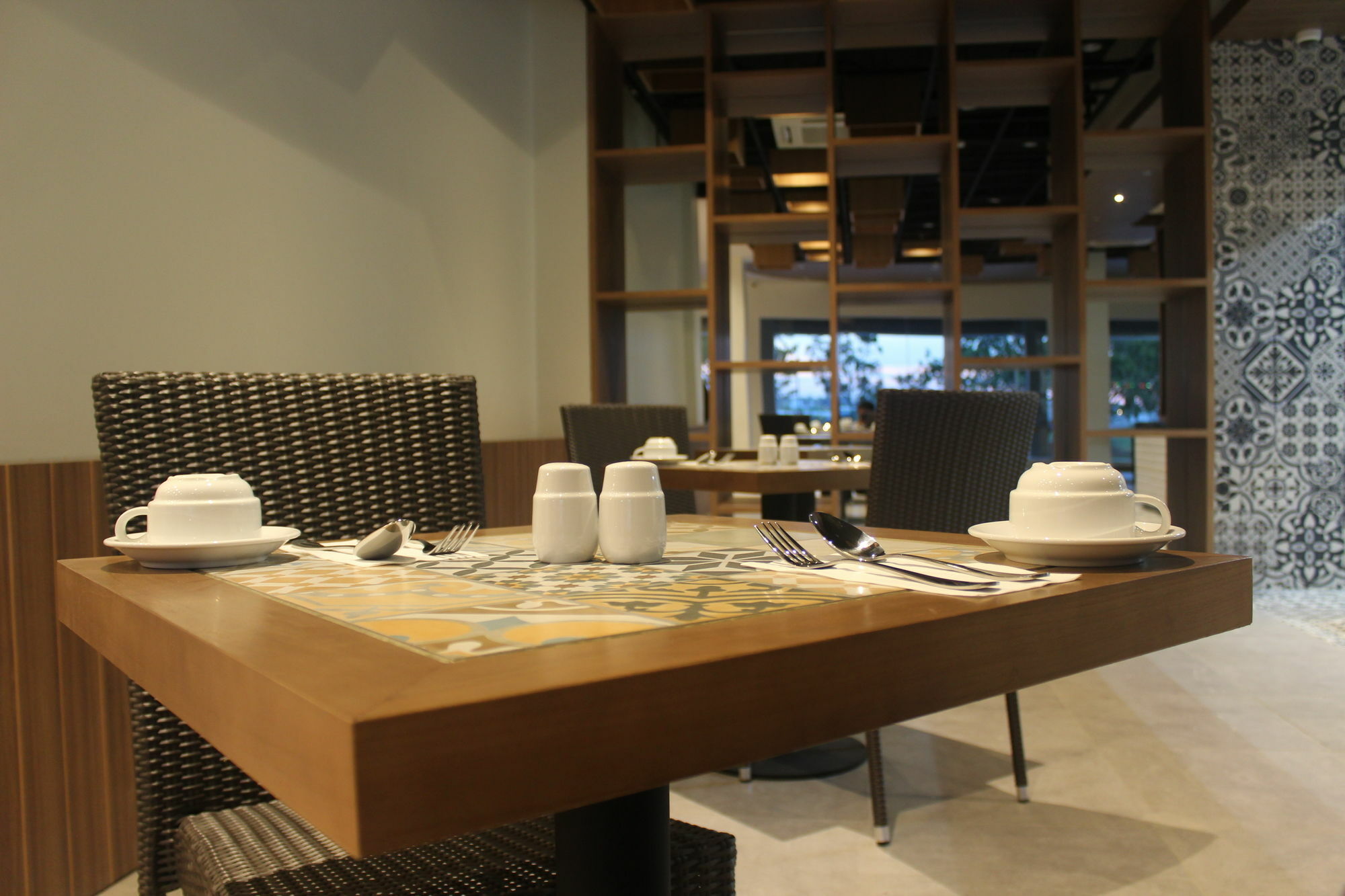 Opi Indah Hotel Palembang Buitenkant foto